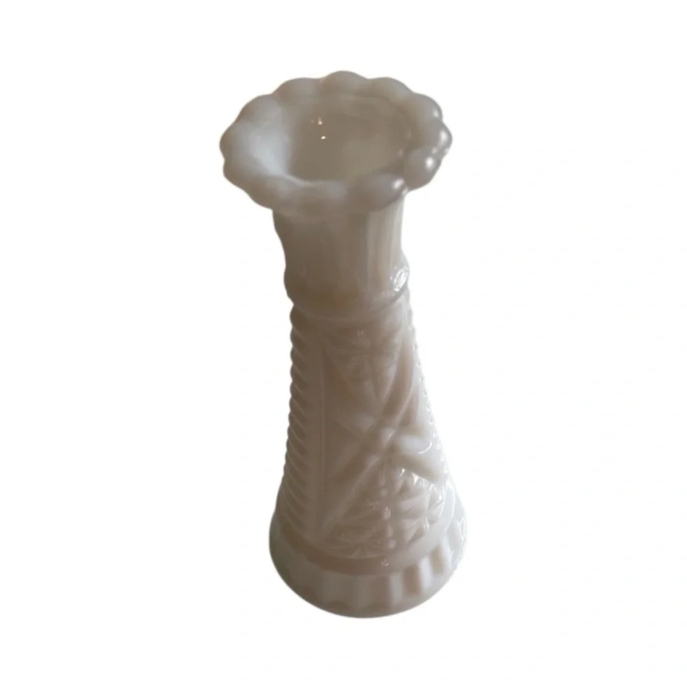 Small Milk Glass Vase - Anchor Hocking “stars and bars” collection
